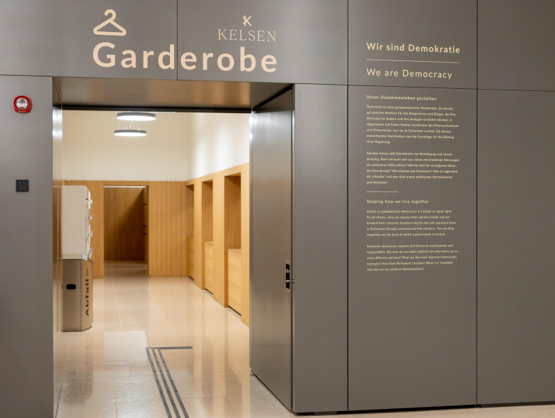 Entrance to the cloackroom