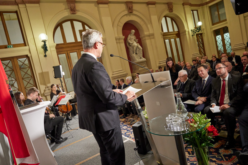 Eröffnungsworte von Dritter Nationalratspräsident Norbert Hofer (FPÖ)