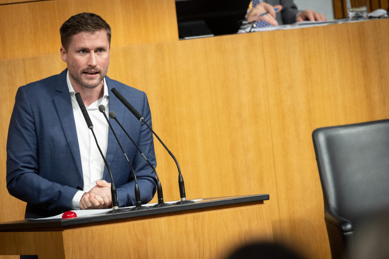  Am Rednerpult Nationalratsabgeordneter David Stögmüller (GRÜNE)