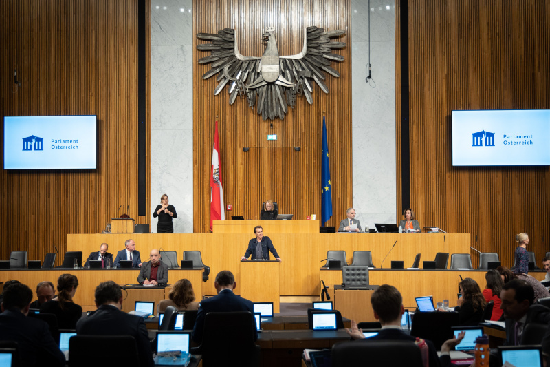 Am Rednerpult Nationalratsabgeordneter Christian Oxonitsch (SPÖ)