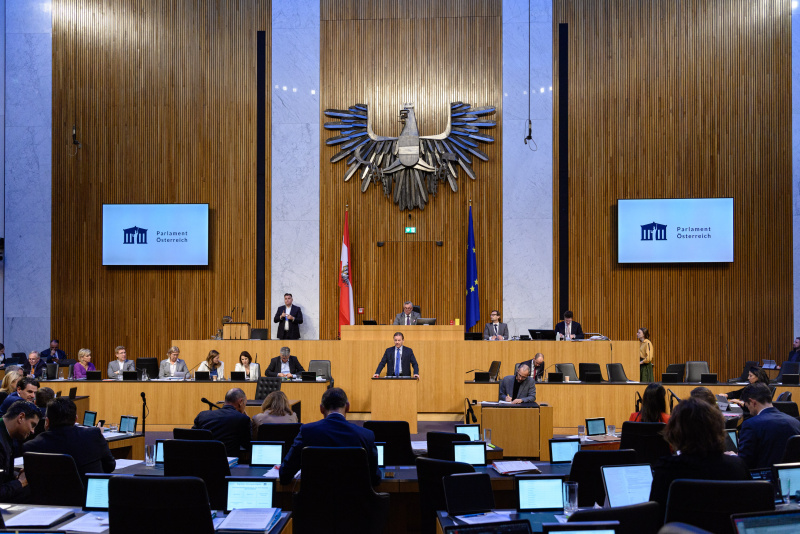 Am Rednerpult Nationalratsabgeordneter Nikolaus Berlakovich (ÖVP)