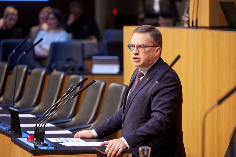 Am Rednerpult Klubobmann August Wöginger (ÖVP)