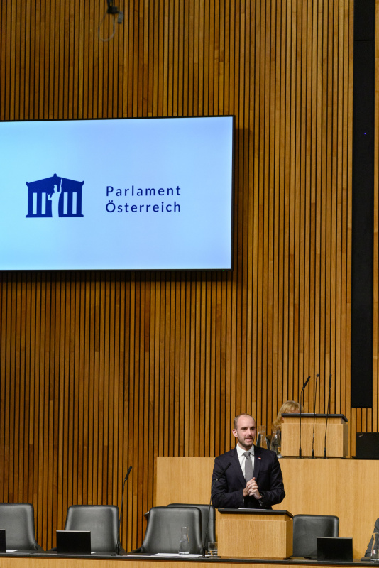 Am Wort Staatssekretär Florian Tursky (ÖVP)