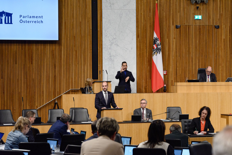 Am Wort Staatssekretär Florian Tursky (ÖVP)