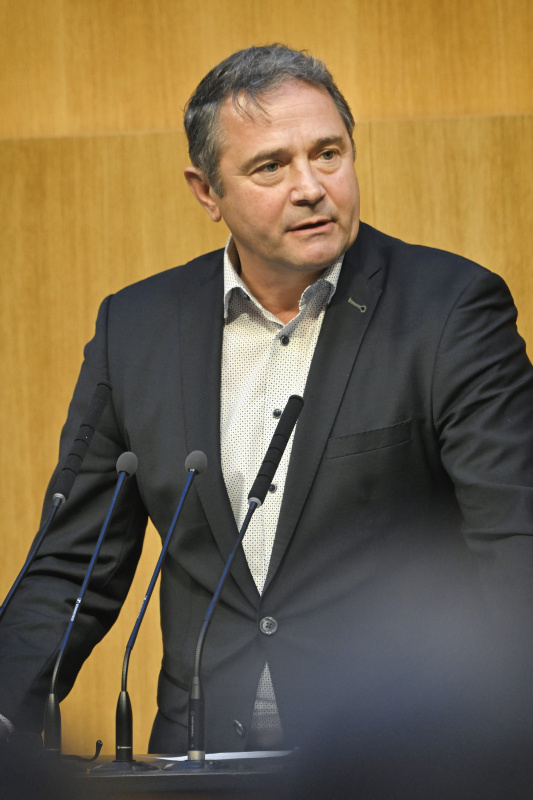 Am Rednerpult Nationalratsabgeordneter Norbert Sieber (ÖVP)