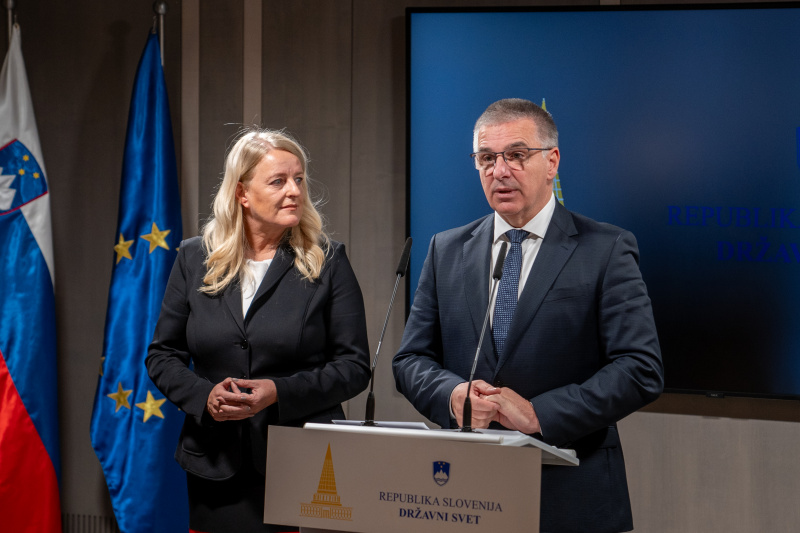 Pressestatement. Von rechts: Nationalratspräsident Slowenien Marko Lotrič und Bundesratspräsidentin Claudia Arpa (SPÖ)