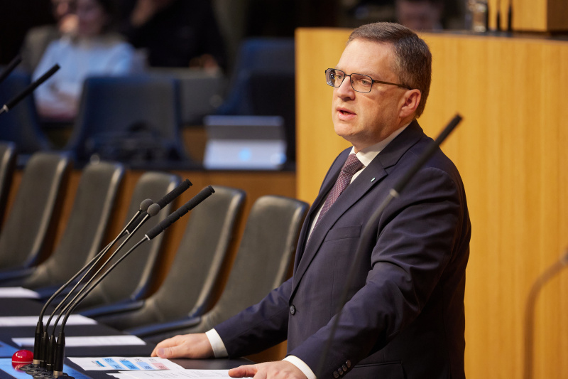 Am Rednerpult Klubobmann August Wöginger (ÖVP)