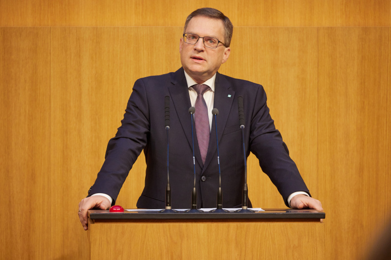 Am Rednerpult Klubobmann August Wöginger (ÖVP)