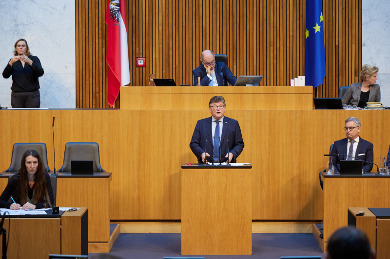 Am Rednerpult Nationalratsabgeordneter Rainer Wimmer (SPÖ)