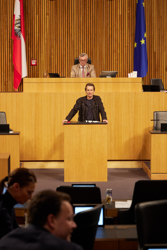 Am Rednerpult Nationalratsabgeordneter Christian Oxonitsch (SPÖ)