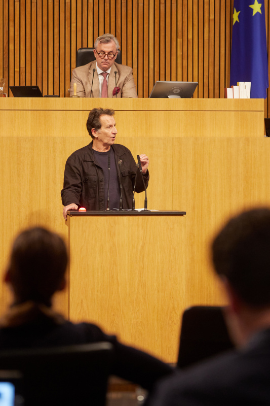 Am Rednerpult Nationalratsabgeordneter Christian Oxonitsch (SPÖ)