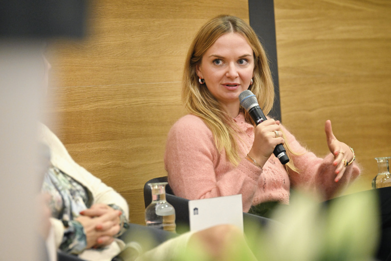 Podiumsdiskussion. Am Wort Co-CEO Centre for Feminist Foreign Policy Kristina Lunz