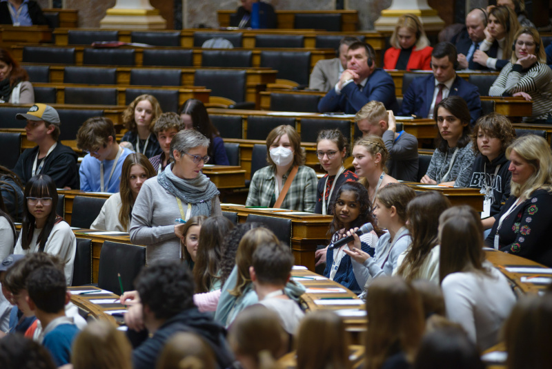 Schüler:innen bei der Projektarbeit