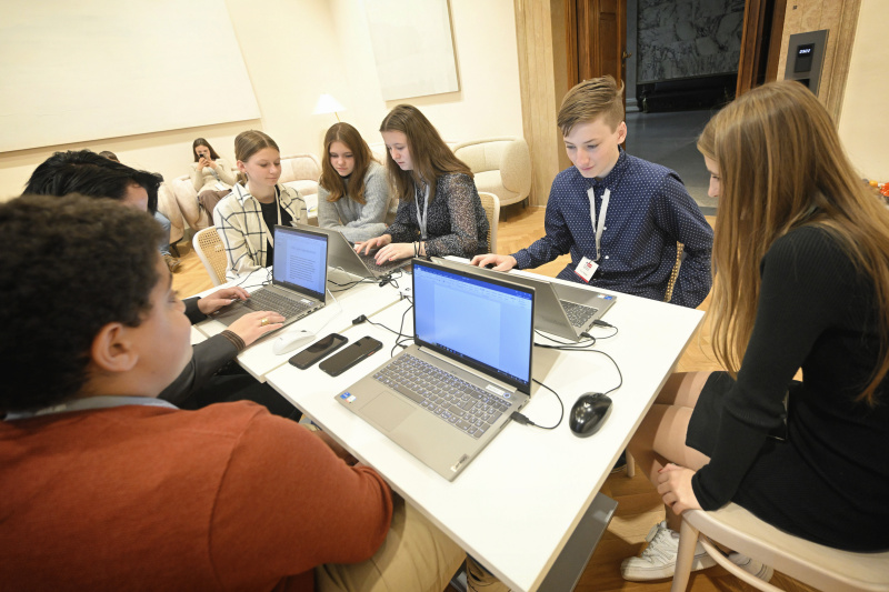 Schüler:innen als Jounralist:innen