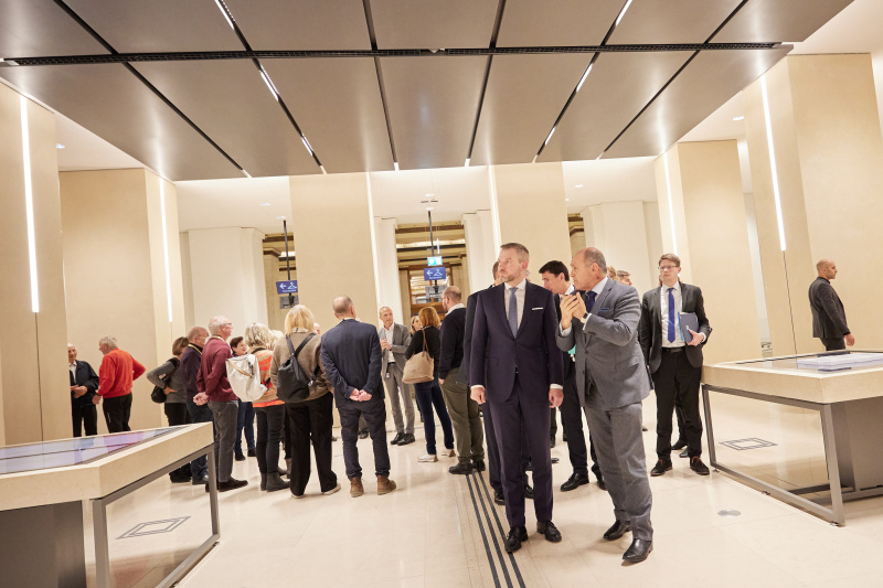Führung durch das Parlament durch Nationalratspräsident Wolfgang Sobotka (ÖVP)