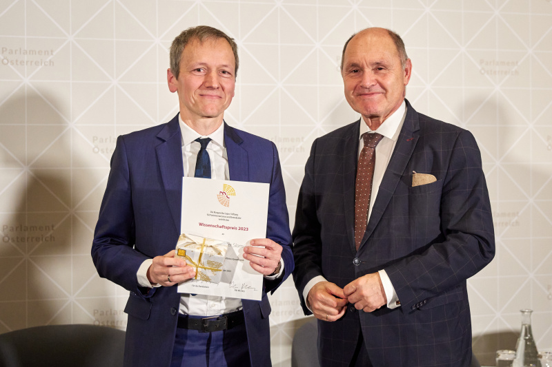 Von rechts: Nationalratspräsident Wolfgang Sobotka (ÖVP), Peter Slominski