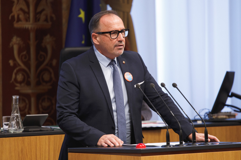 Am Rednerpult: Bundesrat Günter Pröller (ÖVP)