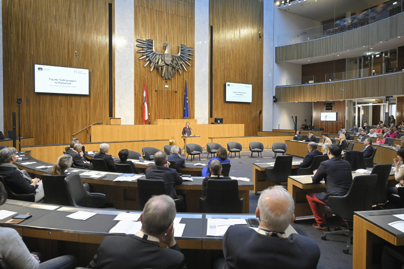 Keynote. Emma Lantscher. Blick Richtung Veranstaltungsteilnehmer:innen