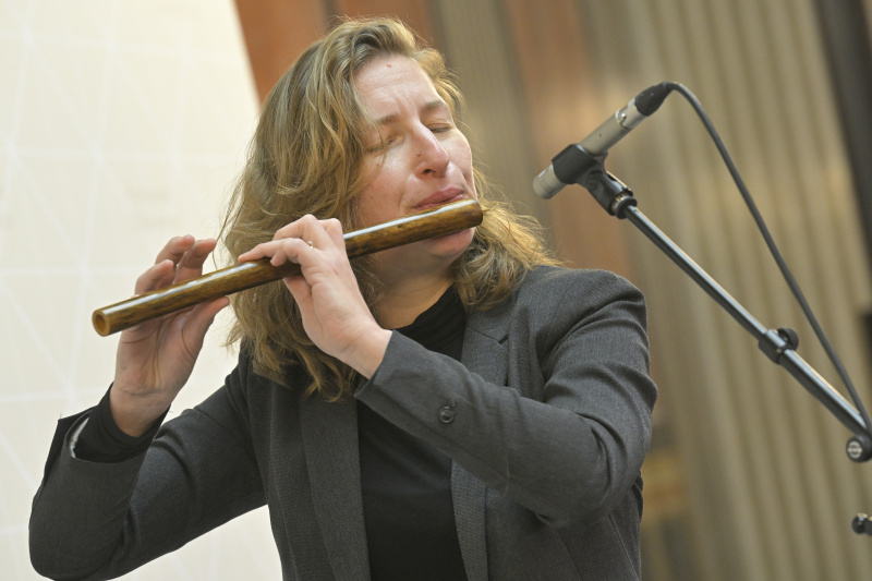 Kulturbeitrag der slowakischen Volksgruppe: Flötistin Veronika Vitazkova