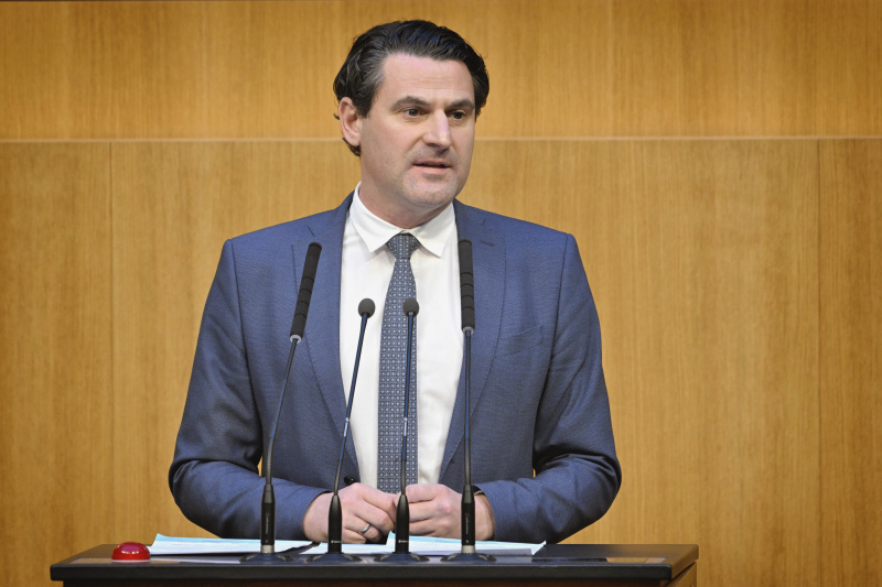 Am Rednerpult: Nationalratsabgeordneter Christoph Zarits (ÖVP)