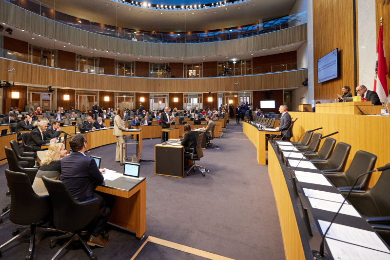 Fragesteller Nationalratsabgeordneter Christian Stocker (ÖVP)