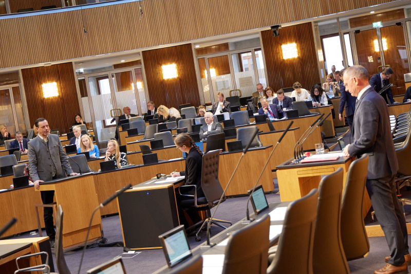 Fragesteller Nationalratsabgeordneter Ernst Gödl (ÖVP)