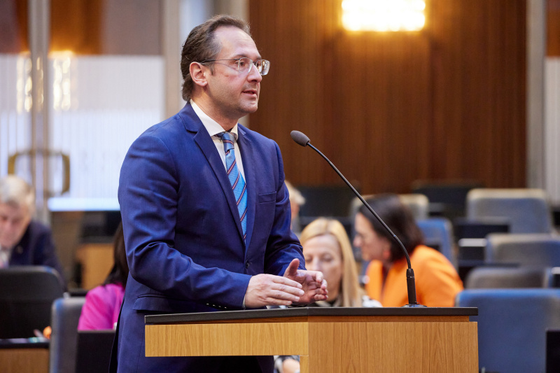 Fragesteller Nationalratsabgeordneter Andreas Minnich (ÖVP)