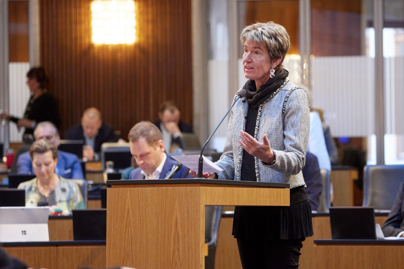 Fragesteller Nationalratsabgeordnete Martina Diesner-Wais (ÖVP)