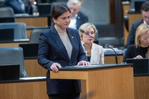 Fragestellerin Nationalratsabgeordnete Bettina Zopf (ÖVP)
