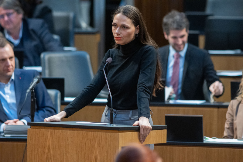 Fragestellerin Nationalratsabgeordnete Barbara Neßler (GRÜNE)