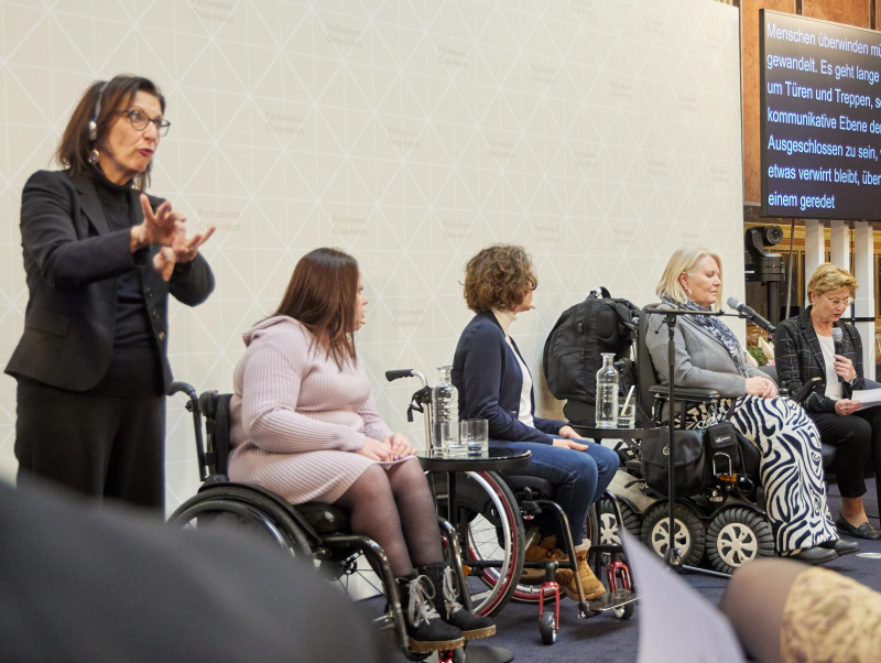 Eröffnungsworte Parlamentsvizedirektorin Susanne Janistyn-Novák