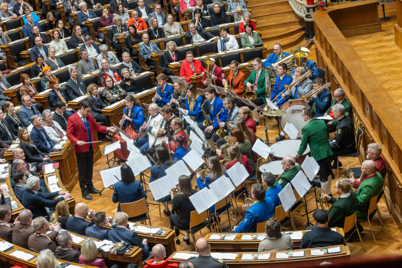 Konzert unter der Leitung des Obmann des niederösterreichischen Blasmusikverbandes Bernhard Thain