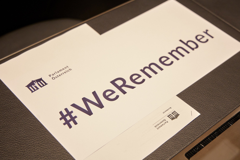 Schild für #WeRemember