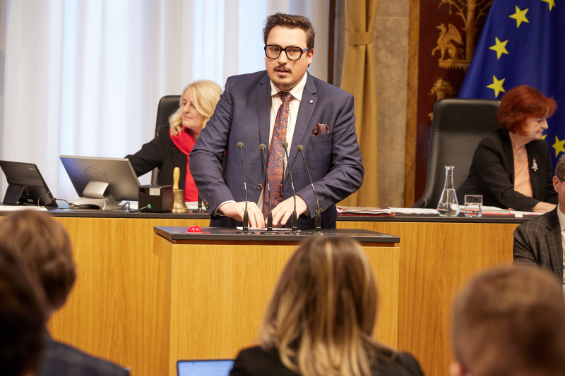 Am Rednerpult Vorsitzender der Bundesratsfraktion Christoph Steiner (FPÖ)