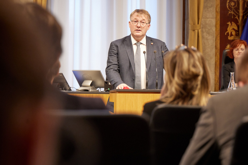 Am Rednerpult Bundesrat Markus Steinmaurer (FPÖ)