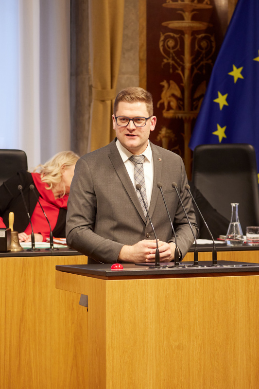 Am Rednerpult Bundesrat Markus Stotter (ÖVP)