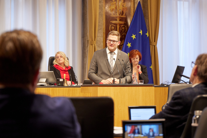 Am Rednerpult Bundesrat Markus Stotter (ÖVP)