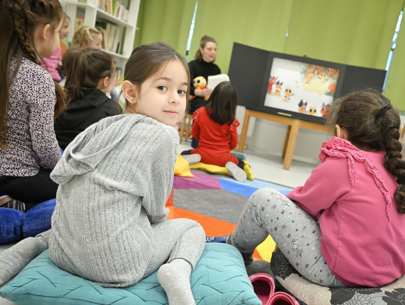 Kindergartenkinder beim Workshop