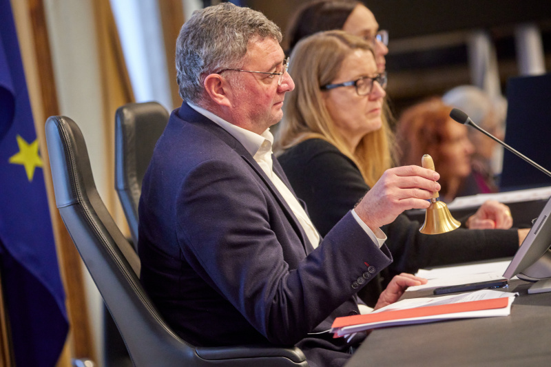 Nationalratsabgeordneter Jörg Leichtfried (SPÖ) am Präsidium