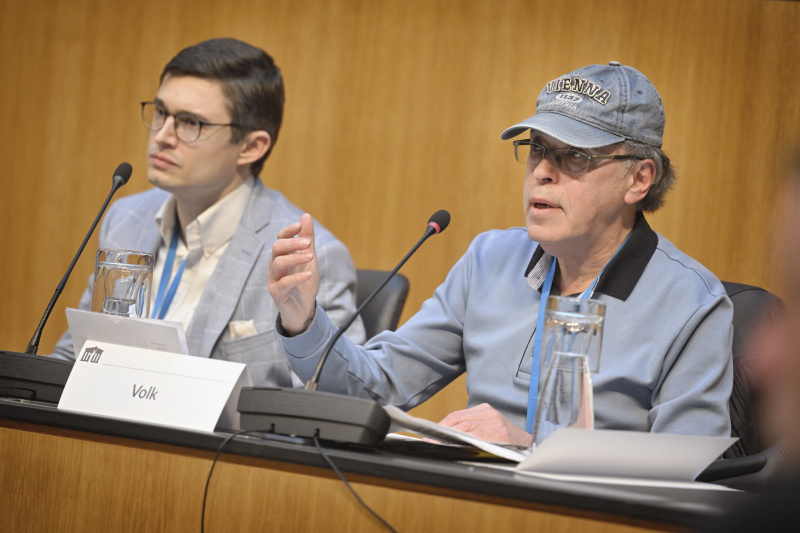 Vertreter des Volksbegehrens von links: Marcus Hohenecker, Anatolij Volk