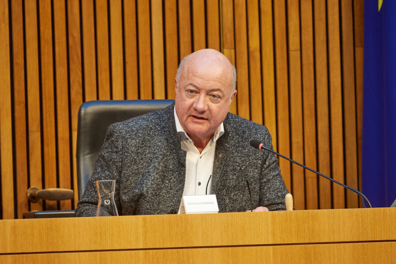 Nationalratsabgeordneter Christian Stocker (ÖVP) am Präsidium