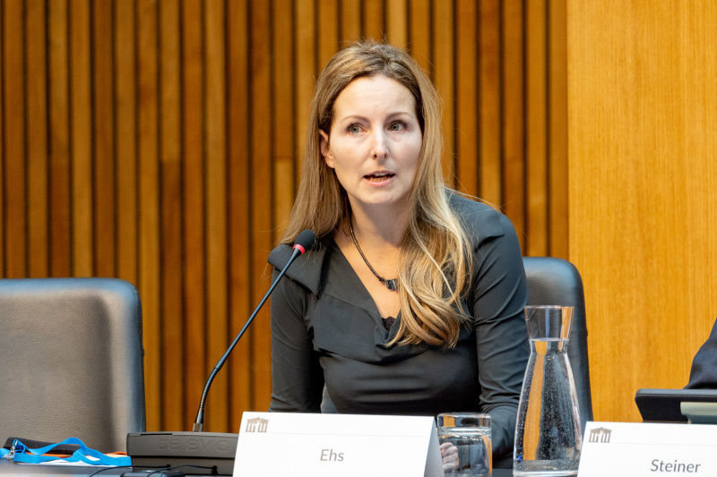 Am Wort Expertin Tamara Ehs – Politikwissenschafterin und Demokratieberaterin