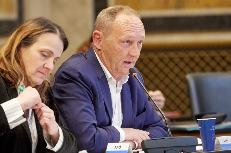 Nationalratsabgeordneter Axel Kassegger (FPÖ) am Wort