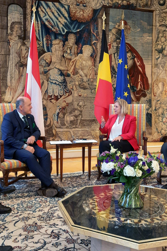 Nationalratspräsident Wolfgang Sobotka (ÖVP) im Gespräch mit der Präsidentin des belgischen Abgeordnetenhauses Eliane Tillieux