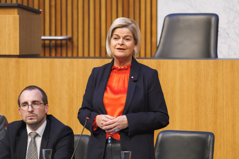 Bundesministerin für Landesverteidigung Klaudia Tanner (ÖVP) am Wort