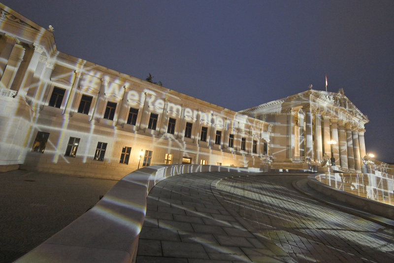 Das Parlament im Licht der Menschenrechte - #WeRemember
