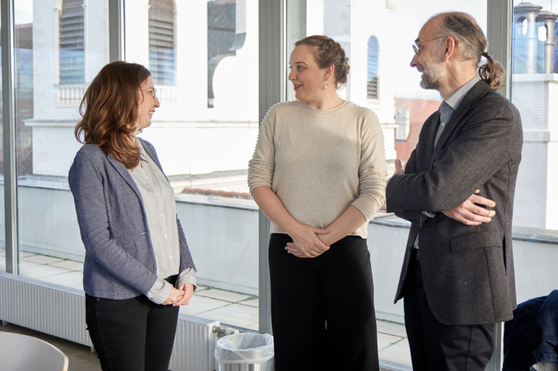 Von links: Stellvertretende Leiterin der Abteilung Parlamentswissenschaftliche Grundsatzarbeit Franziska Bereuter, Moderation Tatjana Lukáš, Direktor des Instituts für Technikfolgenabschätzung (ITA) Michael Nentwich