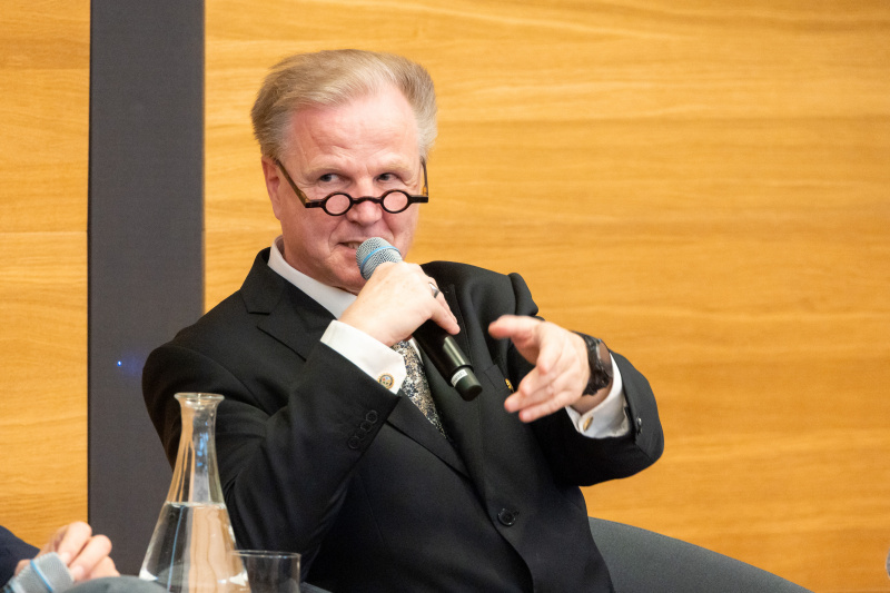 Honorarprofessor der Sigmund Freud Privatuniversität Rüdiger Stix