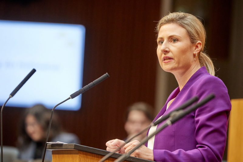 Rede von Integrationsministerin Susanne Raab (ÖVP)