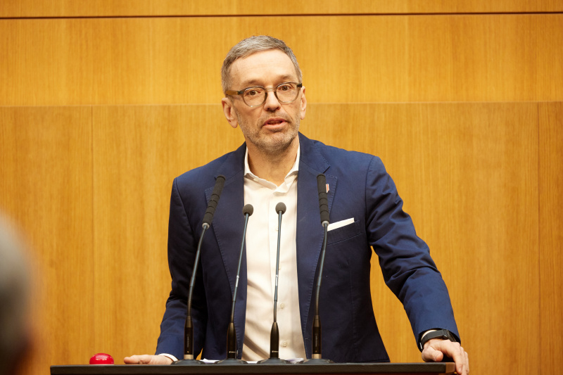 Am Rednerpult Klubobmann Herbert Kickl (FPÖ)